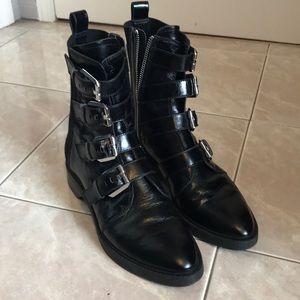 Dolce vita black booties